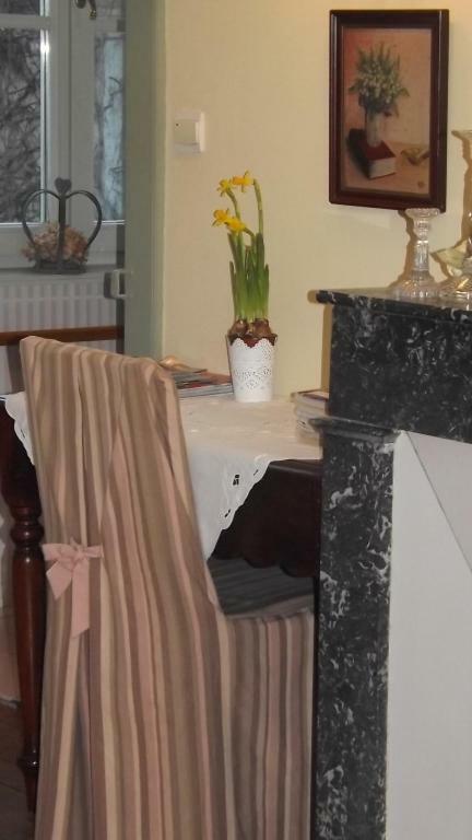 Hotel Le Domaine De Pomone Woinville Zewnętrze zdjęcie